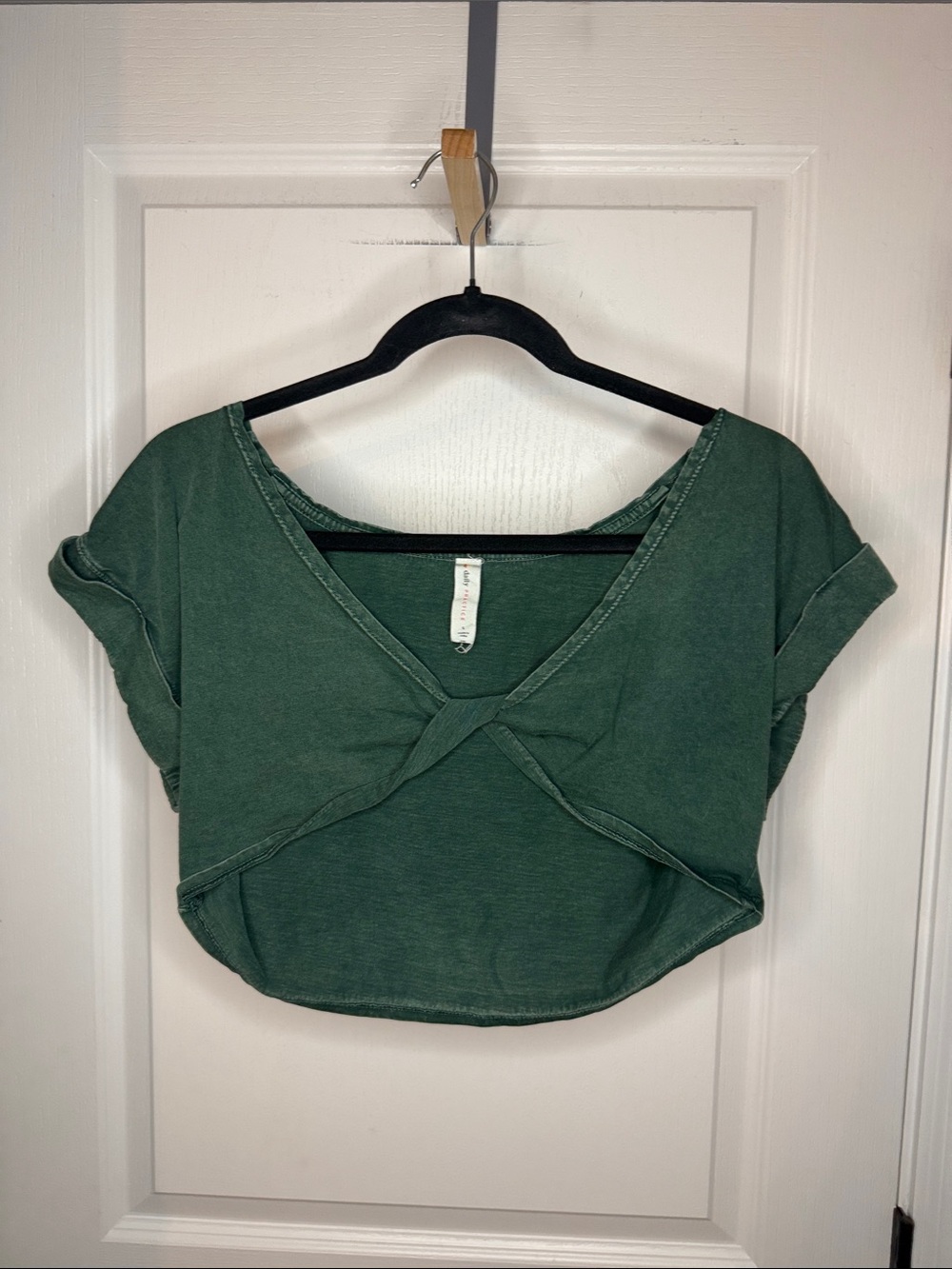 Anthropologie Daily Practice Cropped Twist-Front Green Women's Top